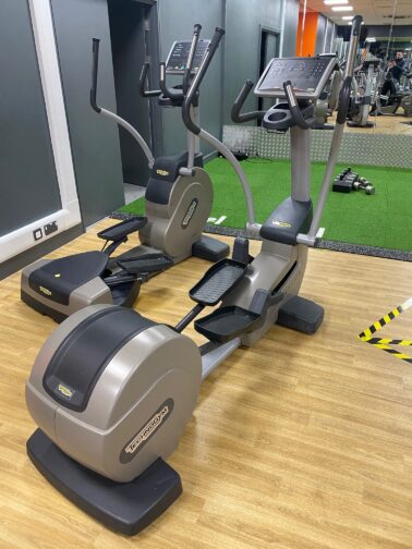 Technogym excite 700 synchro cross trainer IMG 6954 rotated
