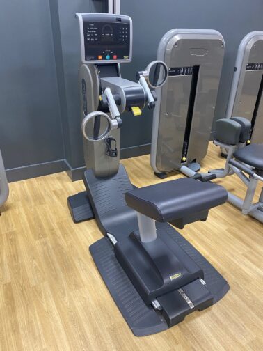 Technogym excite 700 arm bike IMG 6958 rotated