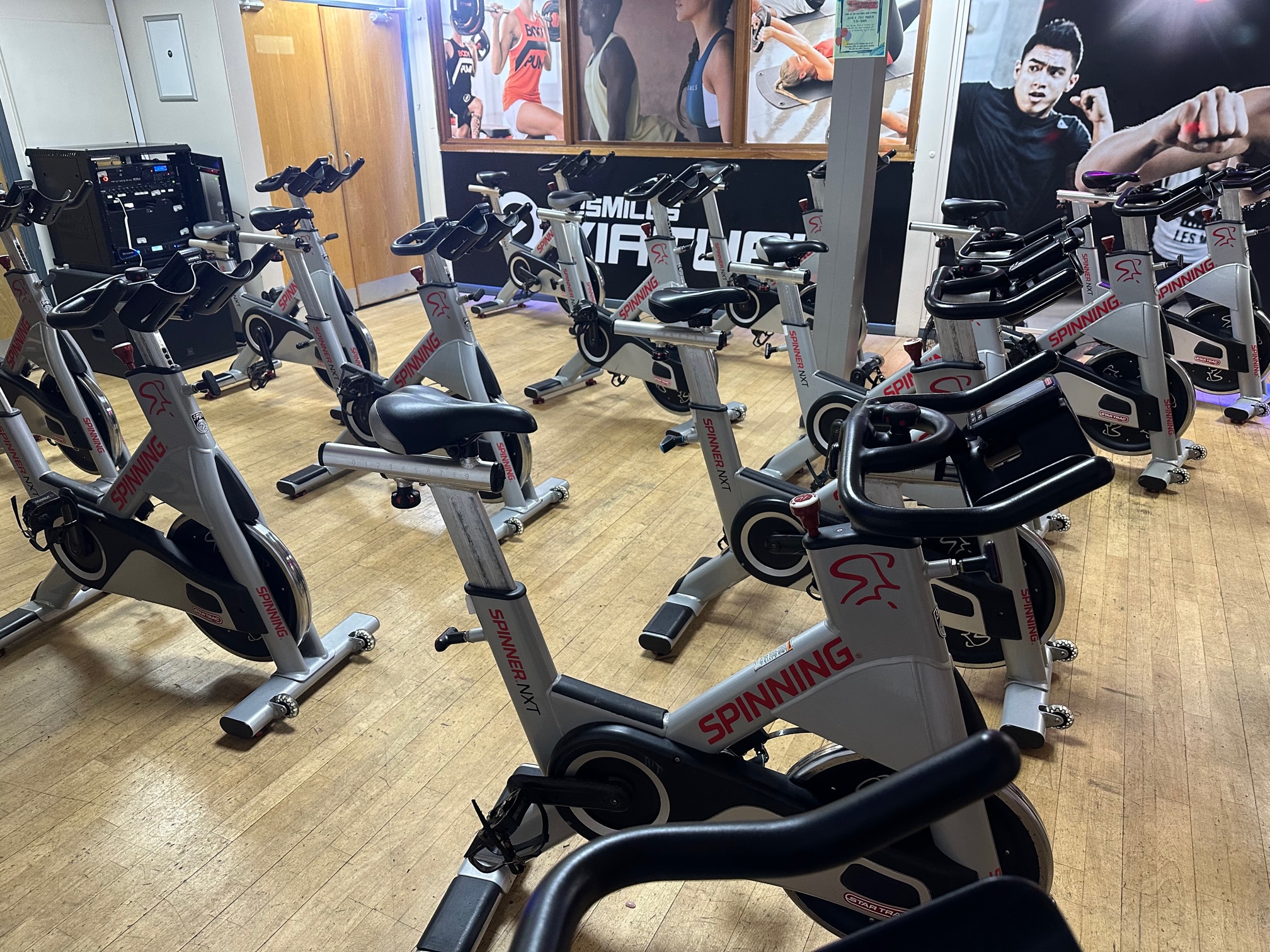 16 x Star Trac NXT Spinning Bikes 3 IMG 5877